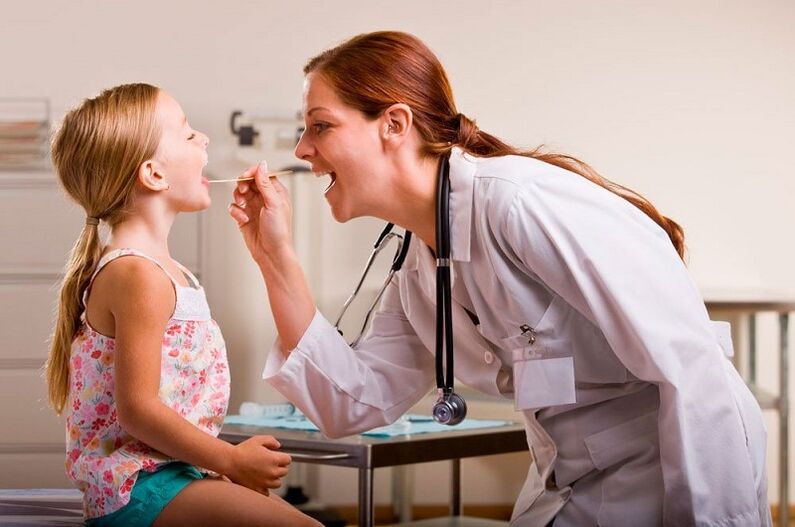 vyšetrenie dieťaťa s papilómom v ústach
